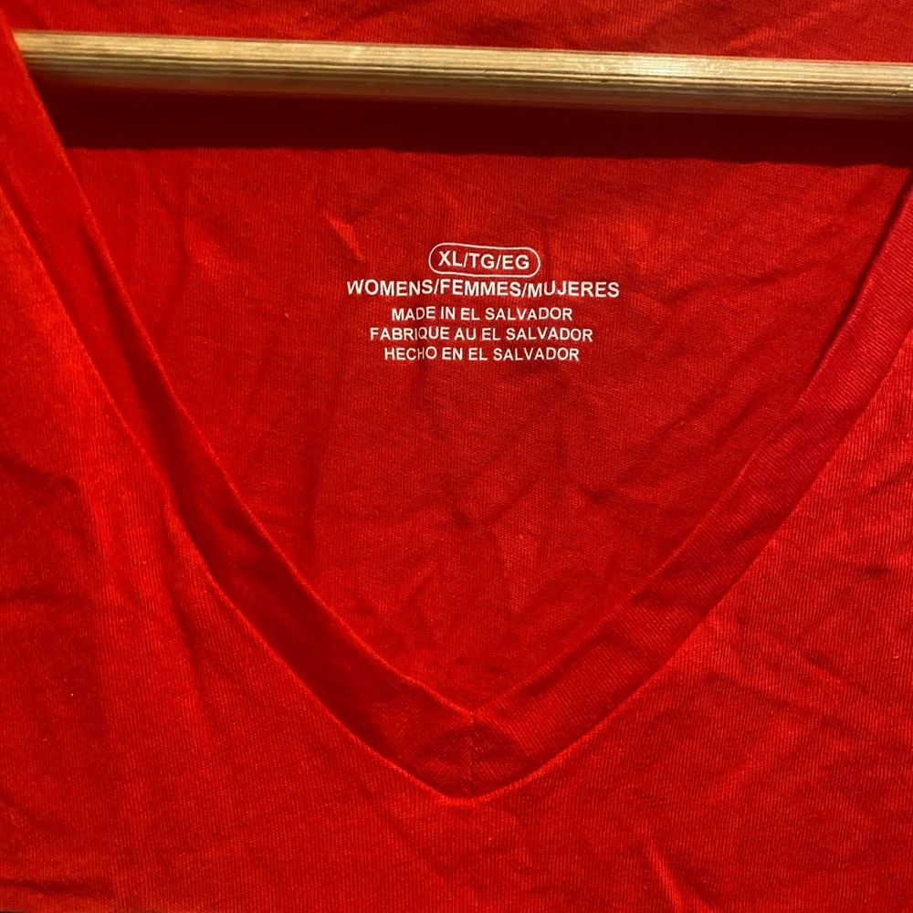 Kyle Busch #18 Red Racing Tee - Picture 2 of 3